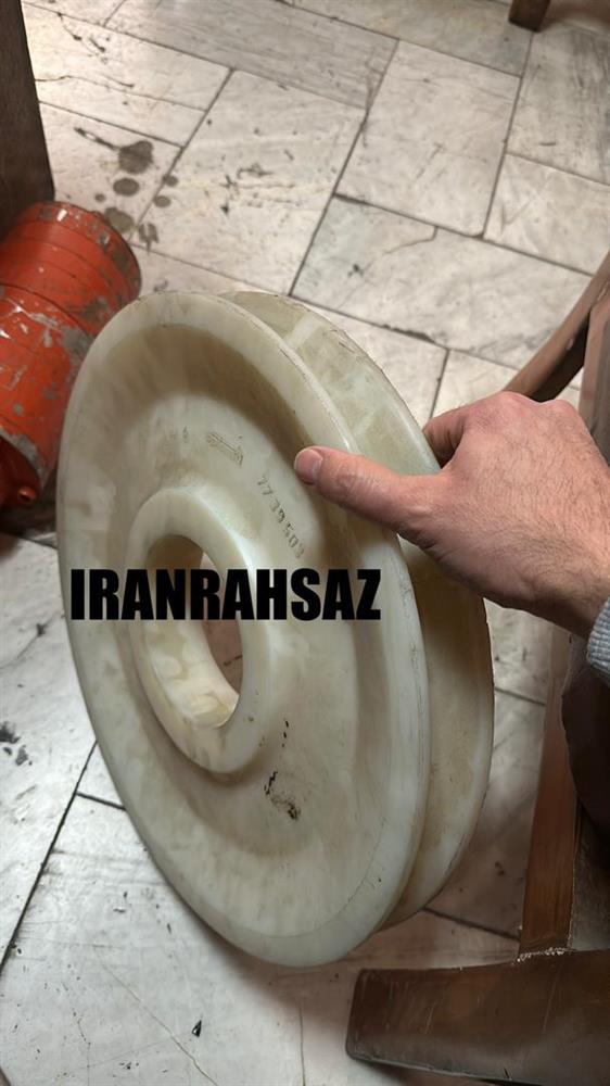 قرقره سردکل و هوک جرثقیل لیبهر 