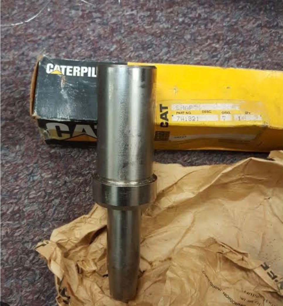 شفت واتر پمپ لودر کاترپیلار 988 کد 7W-1821 - برند CAT